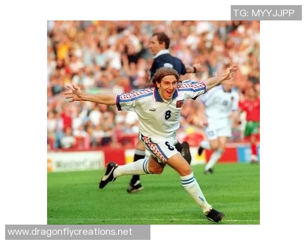 澳大利亚前足球明星的辉煌历程与对足球发展的深远影响